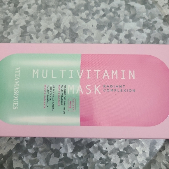 ⭐️40% Off⭐️ Vitamasques Multivitamin Sheet Mask Set of 4 - Picture 5 of 9